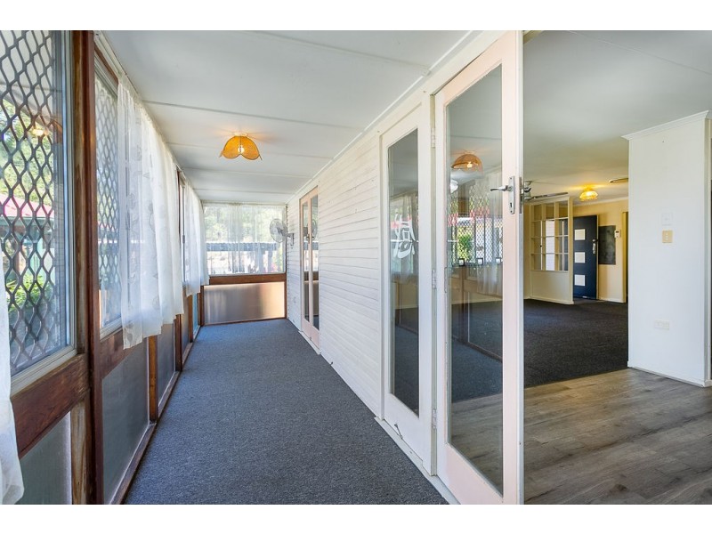 94 Old Ipswich Road, Riverview QLD 4303