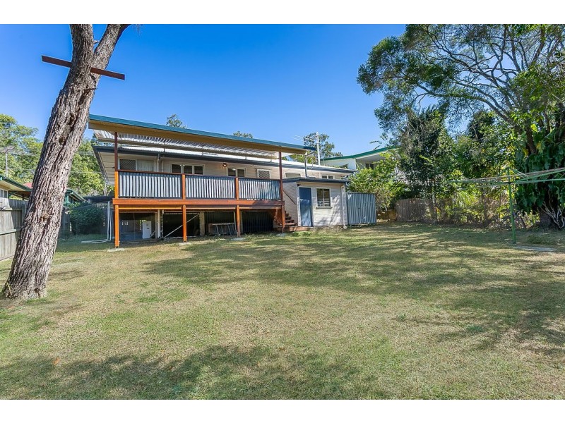 94 Old Ipswich Road, Riverview QLD 4303