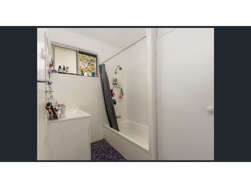 44 Tessman Street, Riverview QLD 4303