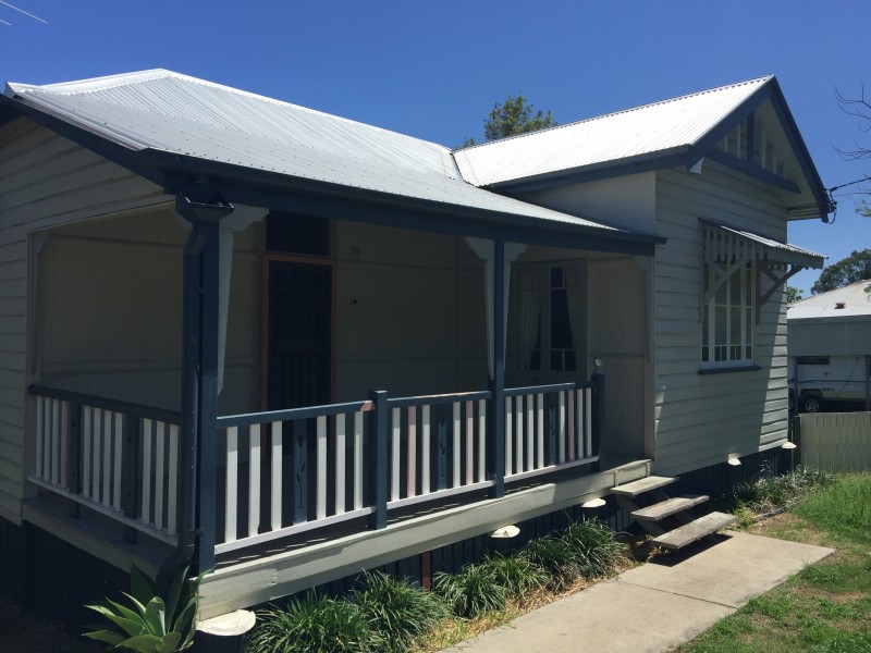 14 Campbell Street, Woodend QLD 4305
