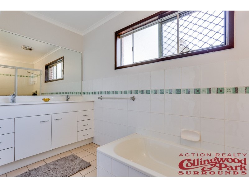 6 Vogler Court, Collingwood Park QLD 4301