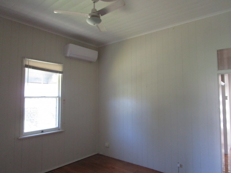 15 SOUTH STATION ROAD, Booval QLD 4304
