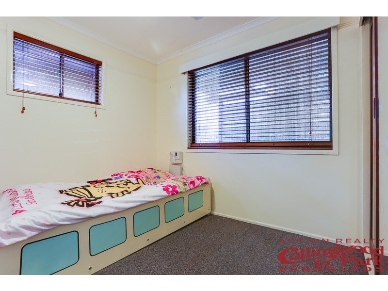 8 Fisher Street, Collingwood Park QLD 4301