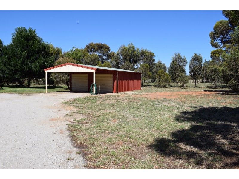 427 Ervins Road, Pyramid Hill VIC 3575