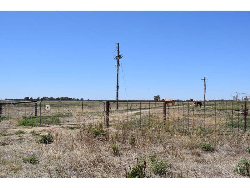 427 Ervins Road, Pyramid Hill VIC 3575