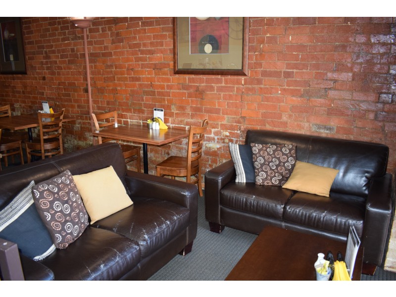 27 High Street, Charlton VIC 3525