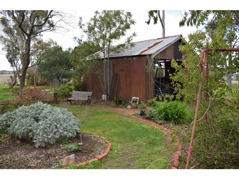 4 Eucy Road, Korong Vale VIC 3520