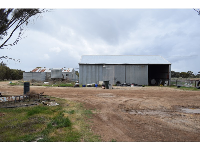 15 Oneil Street, Pyramid Hill VIC 3575