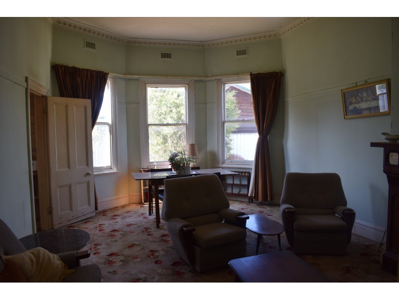 37 Sullivan Street, Inglewood VIC 3517