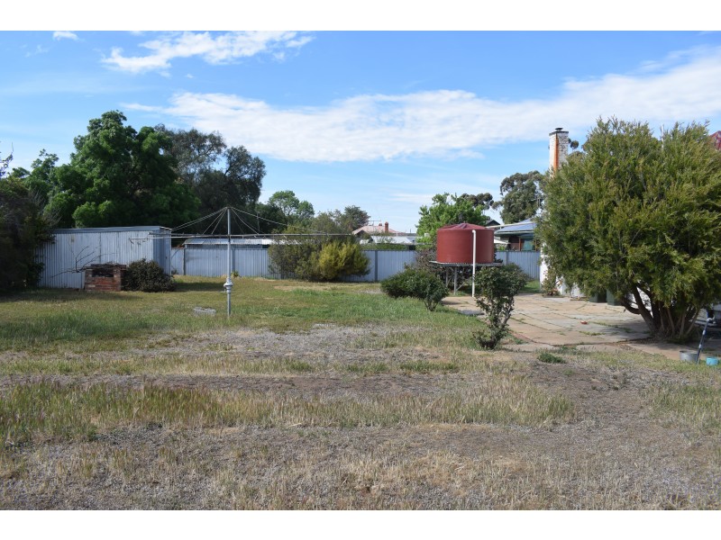 37 Sullivan Street, Inglewood VIC 3517