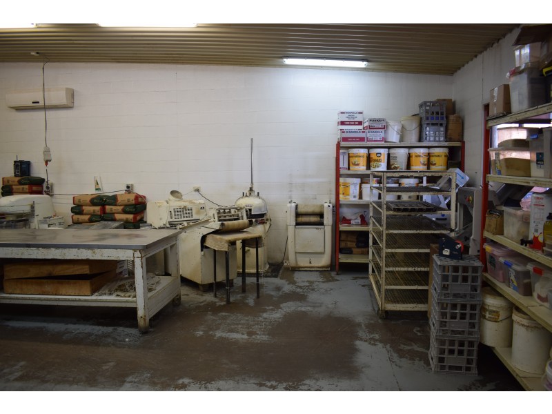 56 – 60 High Street, Charlton VIC 3525