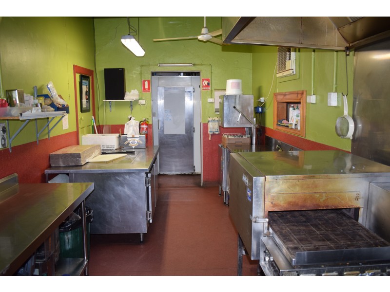 56 – 60 High Street, Charlton VIC 3525