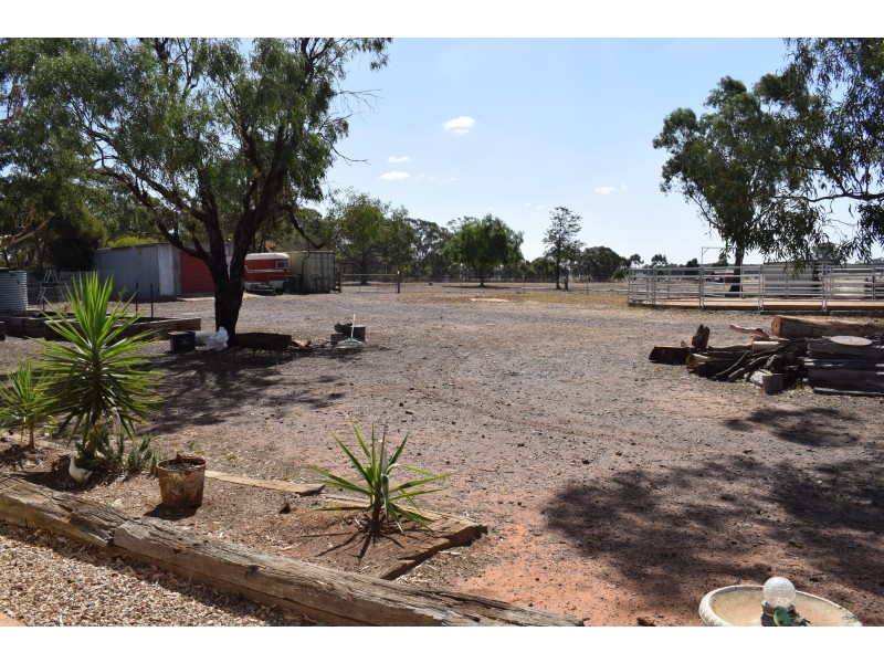 243 Wet Lane, Inglewood VIC 3517