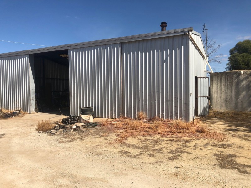 6 Durham Ox Road, Pyramid Hill VIC 3575