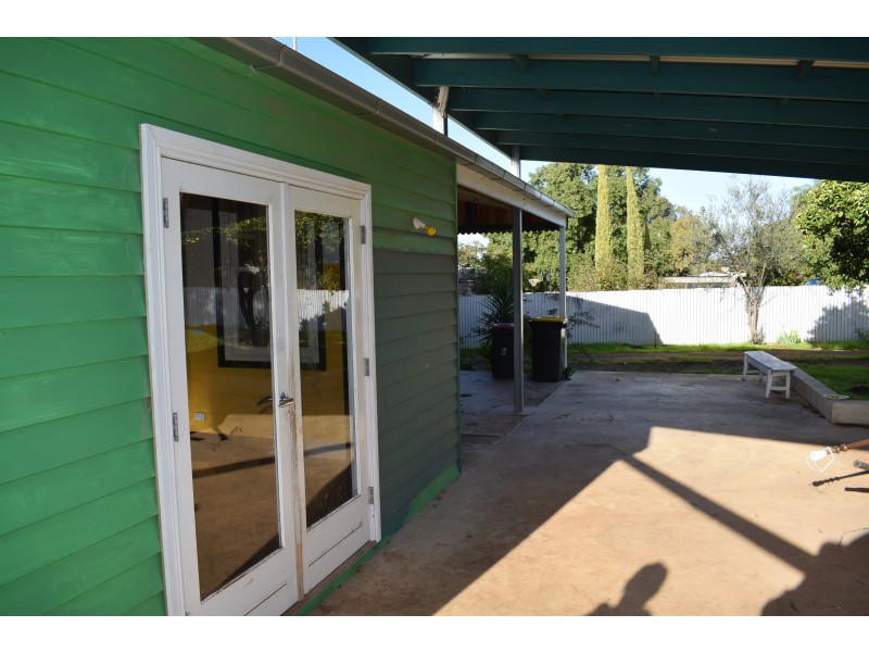 48 Mildura Way, Charlton VIC 3525