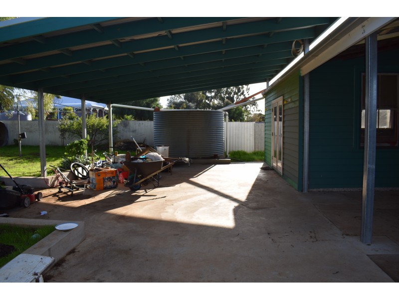 48 Mildura Way, Charlton VIC 3525