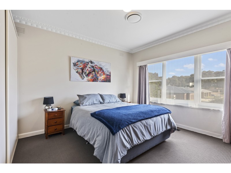 60 Specimen Hill Road, Golden Square VIC 3555