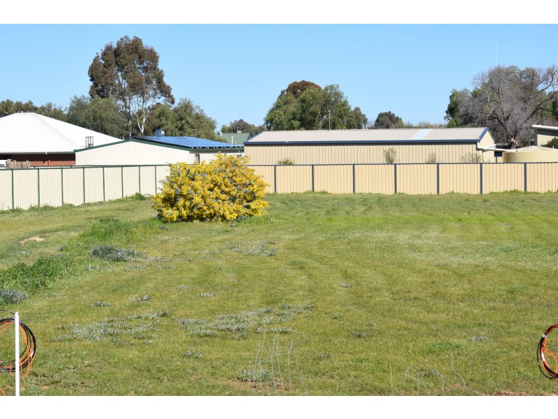 90 Southey Street, Inglewood VIC 3517