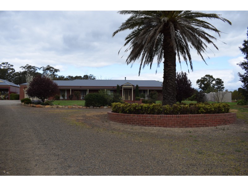 517 Crusoe Road, Lockwood South VIC 3551