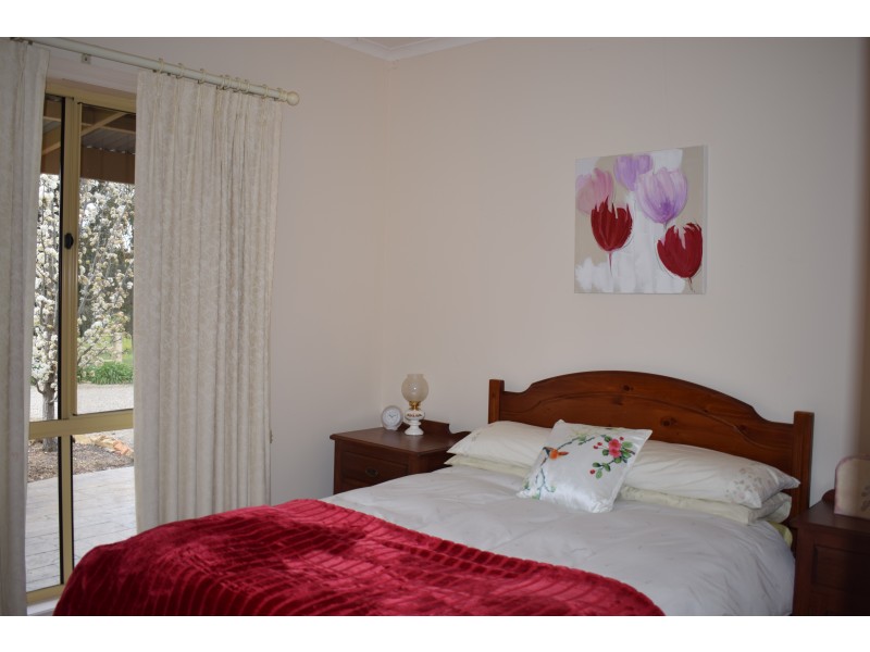 517 Crusoe Road, Lockwood South VIC 3551