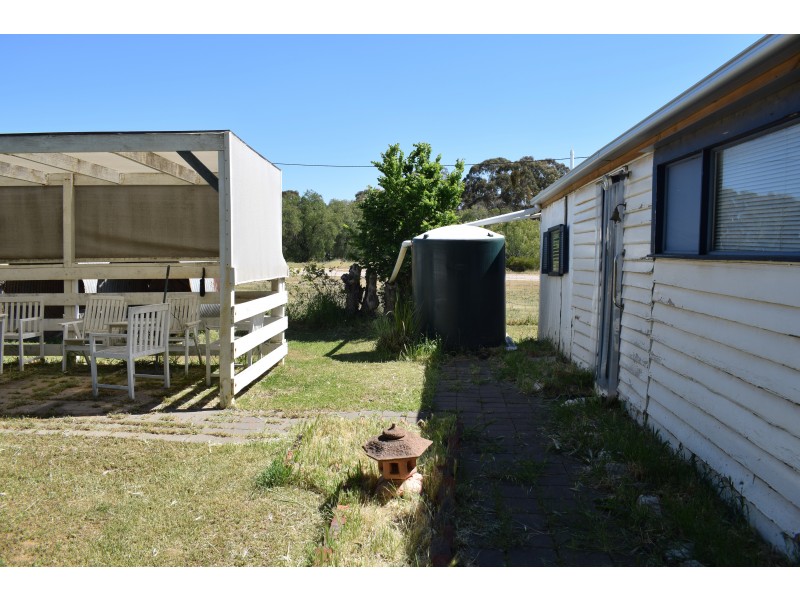 39 Heales Street, Inglewood VIC 3517