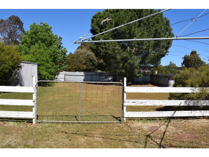 39 Heales Street, Inglewood VIC 3517