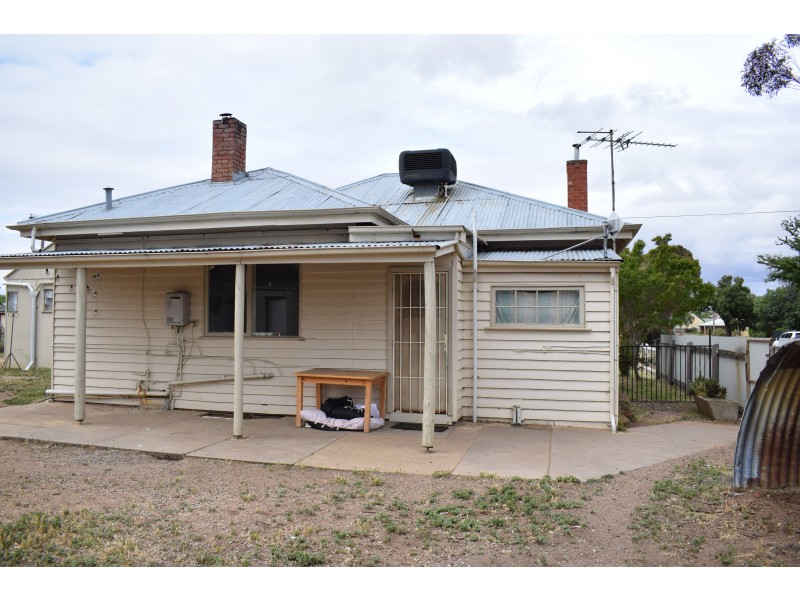 18 Brooke Street, Inglewood VIC 3517