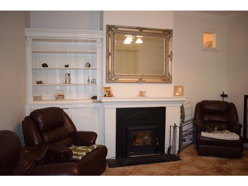 28 High Street, Wedderburn VIC 3518