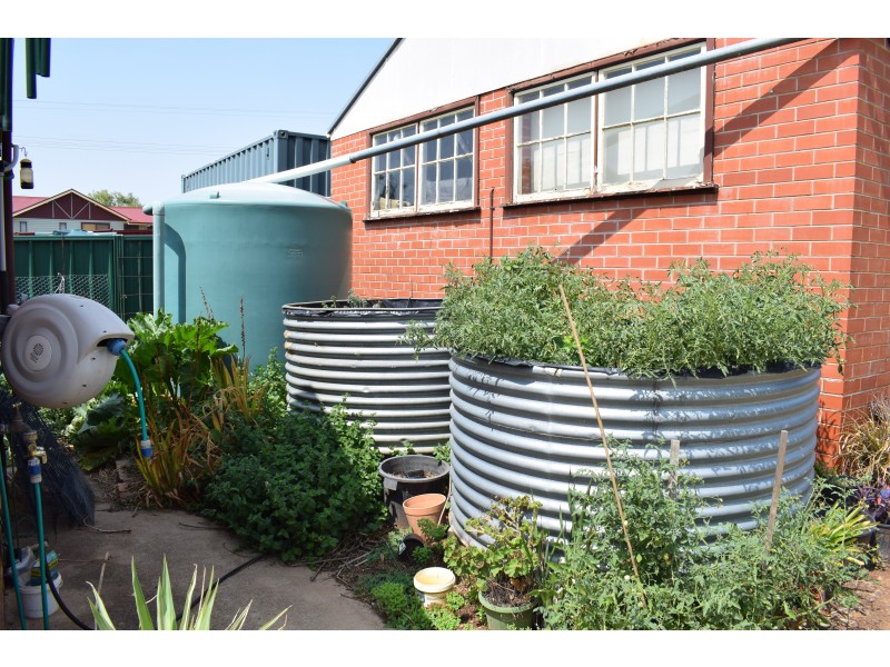 28 High Street, Wedderburn VIC 3518