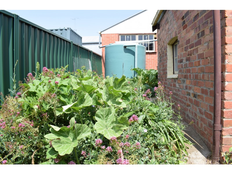 28 High Street, Wedderburn VIC 3518