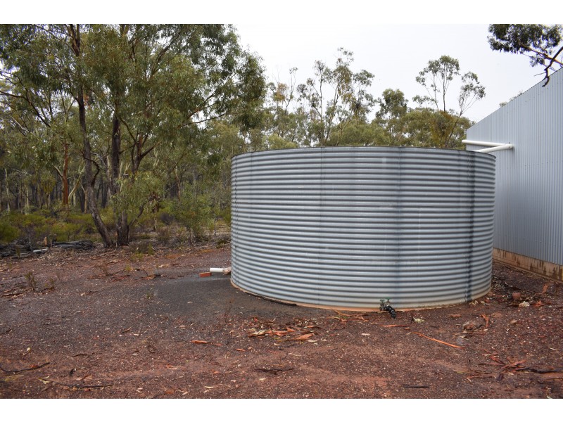 151 Halls Road, Kingower VIC 3517