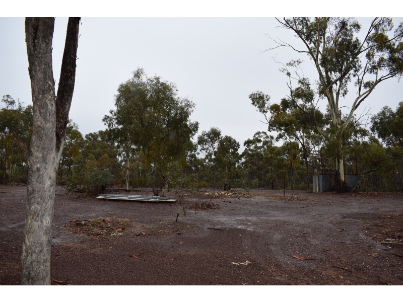 151 Halls Road, Kingower VIC 3517