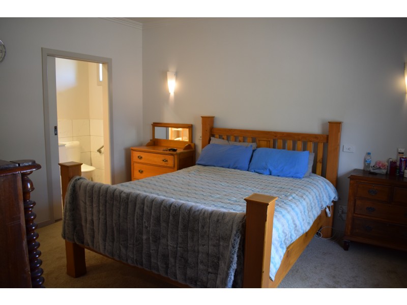 2 McCombs Road, Lockwood VIC 3551