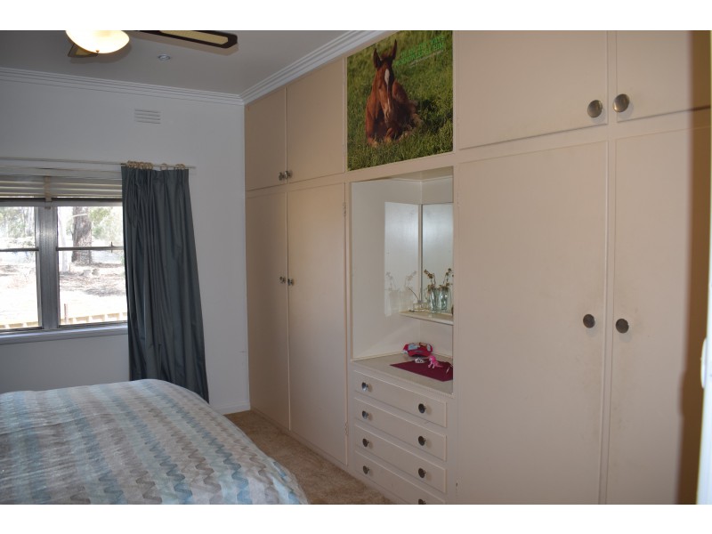 2 McCombs Road, Lockwood VIC 3551