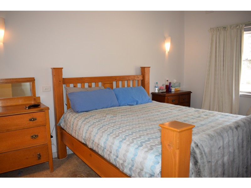 2 McCombs Road, Lockwood VIC 3551