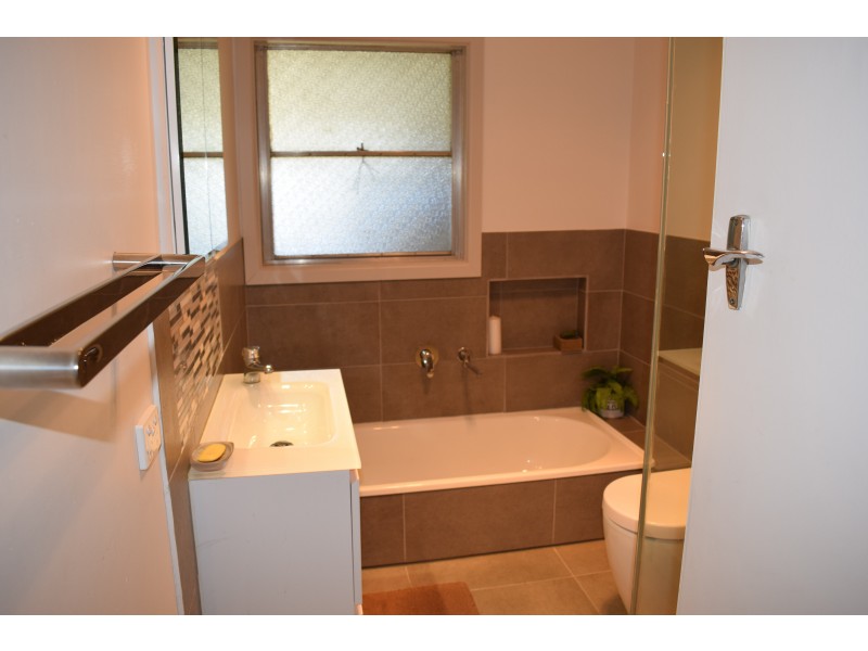 2 McCombs Road, Lockwood VIC 3551