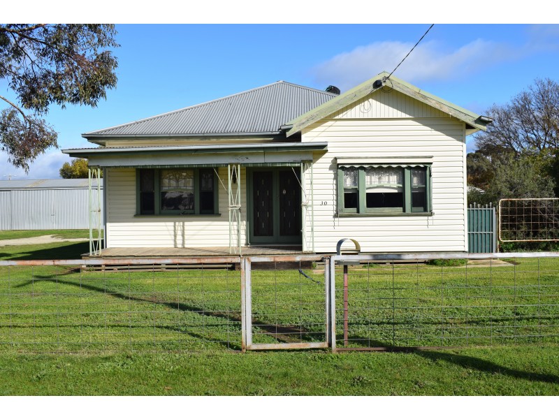 30 Belmont Street, Inglewood VIC 3517