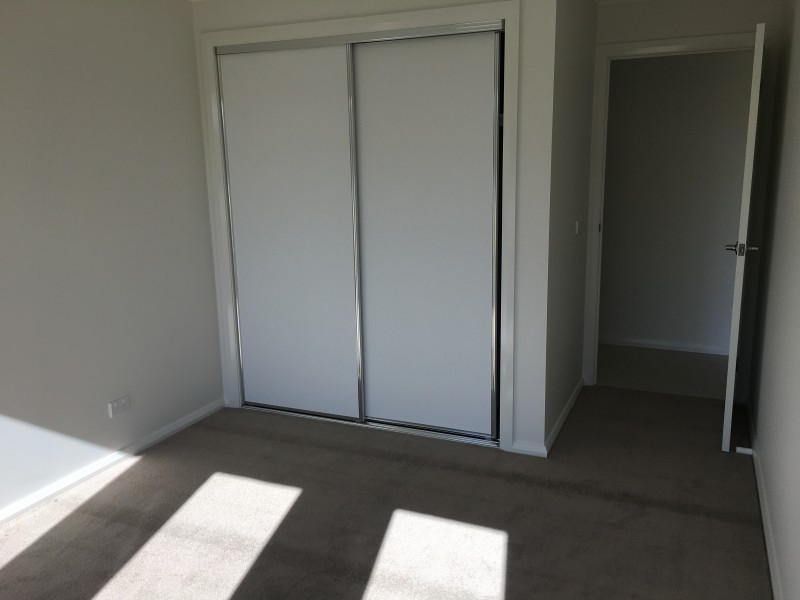 14 Fay Street, Hamilton Valley NSW 2641