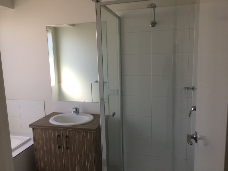 14 Fay Street, Hamilton Valley NSW 2641