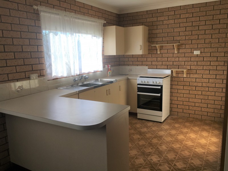 1/477 Ainslie Avenue, Lavington NSW 2641