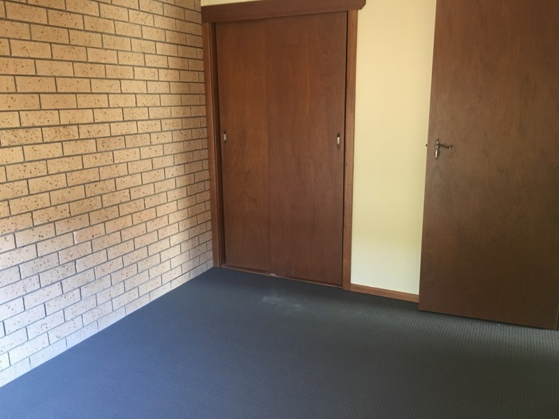 1/477 Ainslie Avenue, Lavington NSW 2641