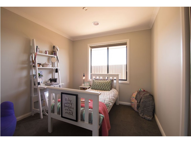 130 Litchfield Drive, Thurgoona NSW 2640