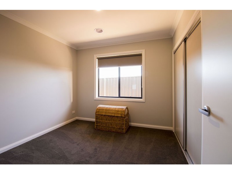 130 Litchfield Drive, Thurgoona NSW 2640