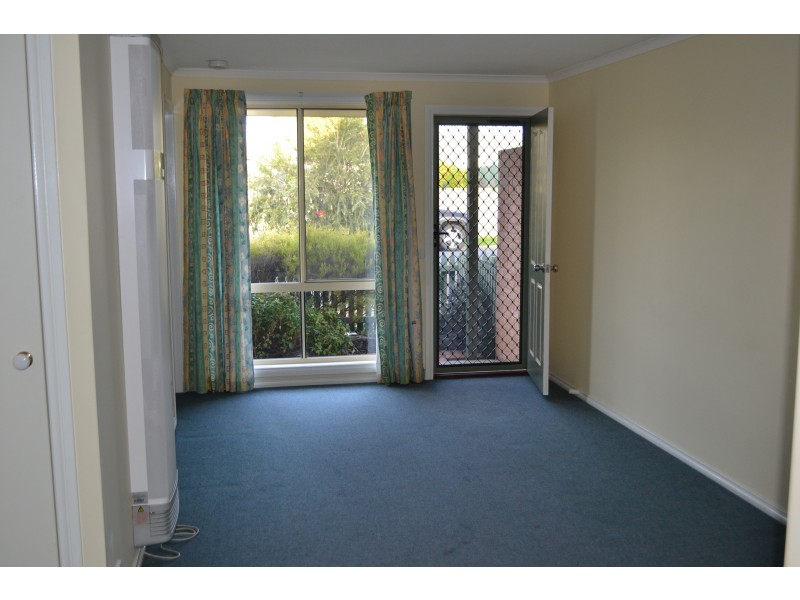 49b Charles Street, Wodonga VIC 3690