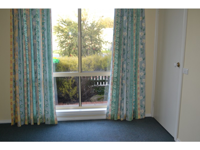 49b Charles Street, Wodonga VIC 3690