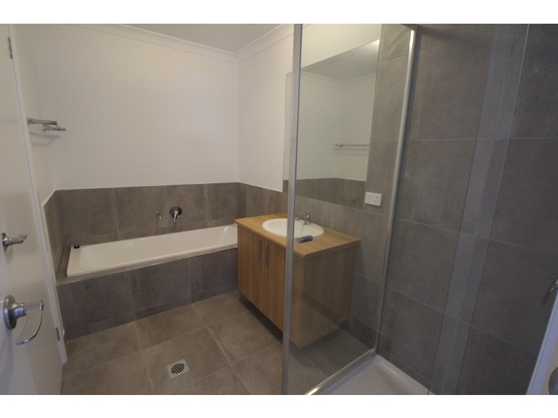 11 Sage Court, Baranduda VIC 3691