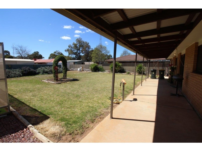 3 Ferrier Street, Lockhart NSW 2656