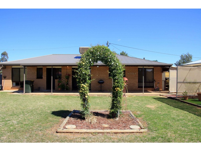3 Ferrier Street, Lockhart NSW 2656