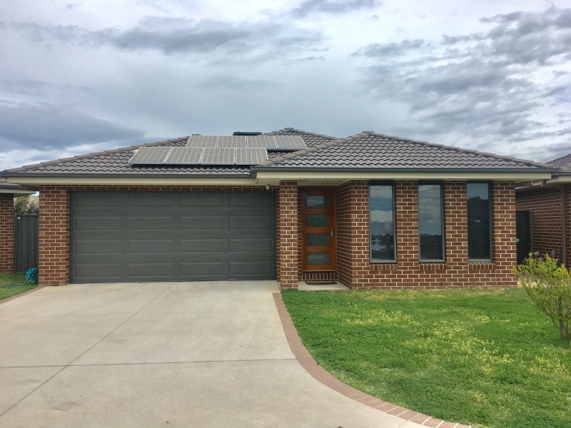 2/232 Rivergum Drive, East Albury NSW 2640