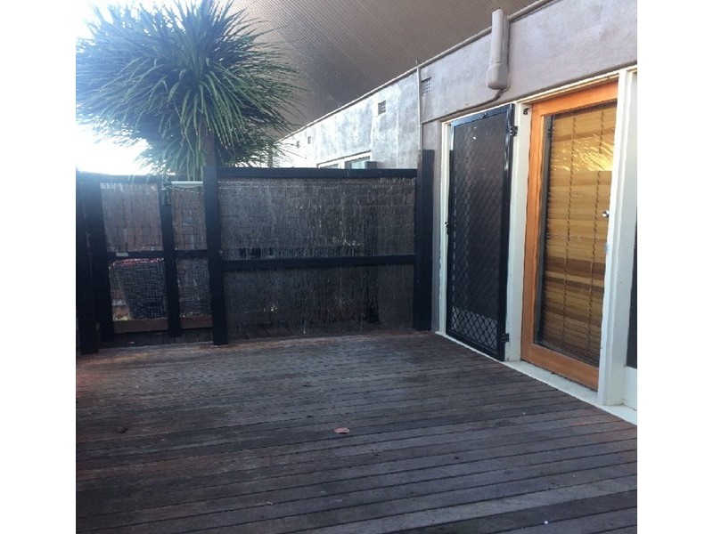 2/357 Buckingham Street, North Albury NSW 2640